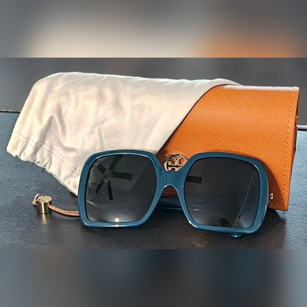 Tory Burch Blue Sunglasses 7058